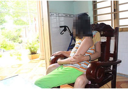 Phát hiện con bị xâm hại nhờ 100.000 đồng