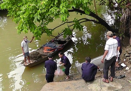 Người mất tích sau cuộc nhậu được phát hiện nổi trên sông