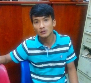 Cô gái đuổi theo tông ngã tên cướp như phim hành động