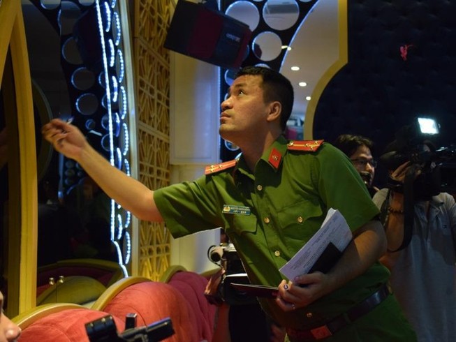 “Chuông lắp ngoài hành lang, khi cháy ai nghe mà chạy?“