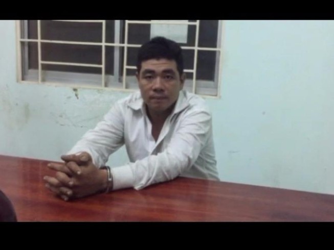 Làm giả giấy tờ xe lừa đảo hàng loạt tiệm cầm đồ
