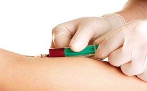 Vụ bị…nhiễm HIV oan: “Không bồi thường tổn thất tôi sẽ khởi kiện”