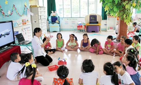 Hơn 200 giáo viên hợp đồng ở Hà Tĩnh có nguy cơ mất việc