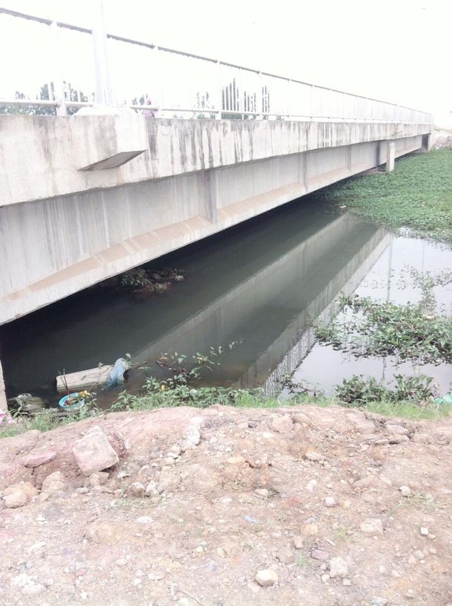 Thanh niên xin phép mẹ đi chơi rồi chết bí ẩn dưới đầm nước