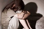Gã thợ xây vờ cho thiếu nữ đi nhờ xe để hãm hại