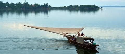 Lật thuyền trên hồ Trị An, ba cháu bé bị thiệt mạng