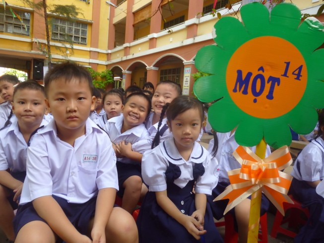 Trẻ vào lớp 1 không bắt buộc có giấy chứng nhận hoàn thành mầm non 5 tuổi