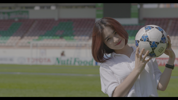 Hòa Minzy và dàn sao Việt hòa giọng ủng hộ U.23 Việt Nam