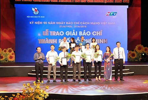 Vị đại biểu Quốc hội đầu tiên đoạt giải báo chí TP.HCM