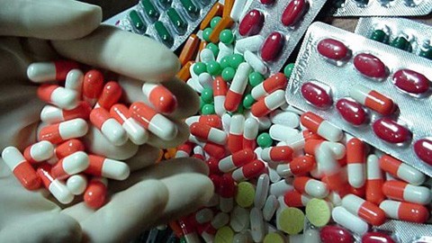 Hơn 3.700 tỉ đồng mua thuốc biệt dược năm 2015