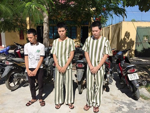 Bắt nhóm đối tượng gây ra hàng loạt vụ trộm xe máy