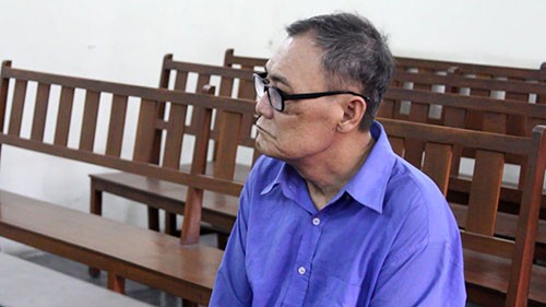 Tổng giám đốc 'phù phép' có 230 tỉ trong ngân hàng
