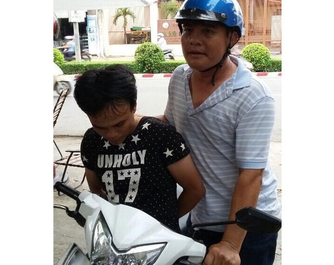 ‘Hiệp sĩ’ truy bắt tên trộm xe