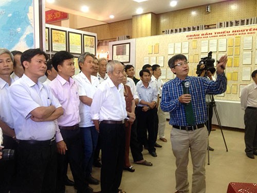 Triển lãm chủ quyền Hoàng Sa-Trường Sa đến với người dân miền núi