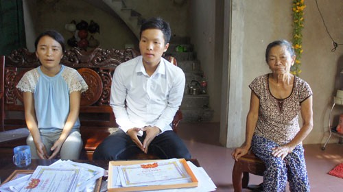 Thí sinh chỉ có một quả thận 'cầu cứu' Bộ Quốc phòng