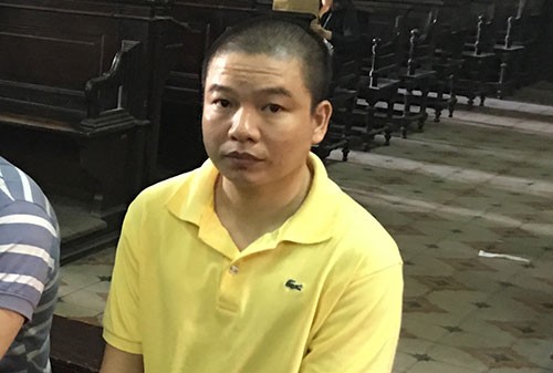 Giết bạn gái rồi uống thuốc trừ sâu tự tử vì không muốn chia tay