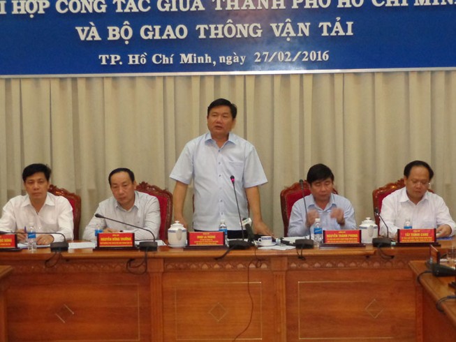 Bí thư Đinh La Thăng: 'Không để ùn tắc giao thông làm 'mất sức''
