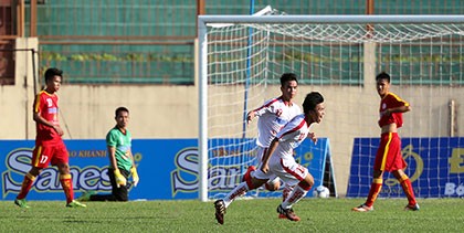 U-19: Lần trở về sân nhà đen đủi của HLV Hữu Đang