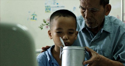 Diễn viên Trần Hạnh lại khổ vì phim