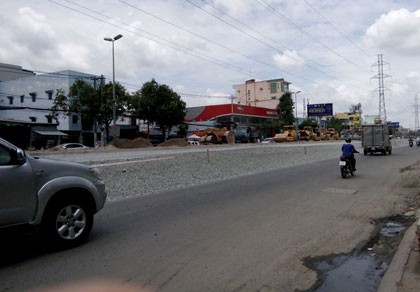Vụ đường TP.HCM nâng 2 m, phải tìm cách giảm thiệt hại