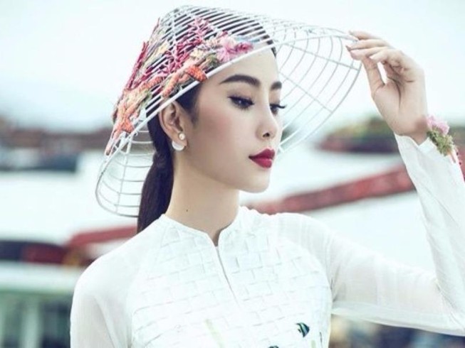 Nam Em đoạt huy chương Bạc phần thi tài năng