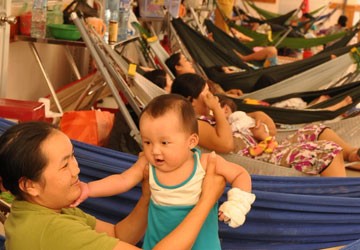 Sốt, ho, sổ mũi không cần lên tuyến trên