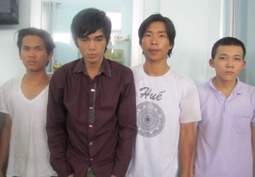 Vụ chặt tay cô gái, cướp xe SH: Bốn tên cướp đều nghiện nặng