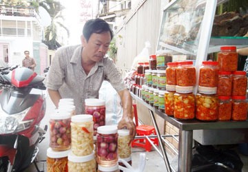Gói ghém sắm tết