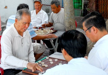 Đồng tình tăng tuổi nghỉ hưu năm năm