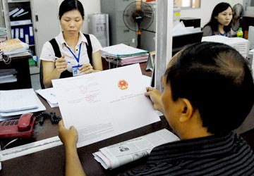 Sở hữu đất đai: Luật chưa thống nhất, thiếu khả thi