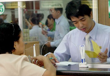 Đừng “đổ” cho báo chí khó khăn của ngân hàng!