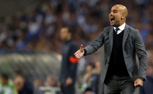 Guardiola thừa nhận Bayern bị dồn vào cửa tử