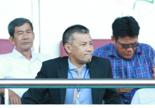 HLV Takashi thay Miura dẫn dắt tuyển Việt Nam