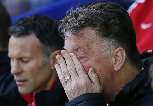 Van Gaal biết Man Utd sẽ thua sau khi xem các cầu thủ khởi động