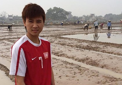 Báo nước ngoài ca ngợi 2 bàn thắng đá phạt góc của cầu thủ Việt