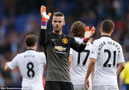 De Gea đáp máy bay tới Madrid