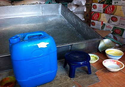 Bắt quả tang công nghệ chế biến đường cát bằng... axít photphoric