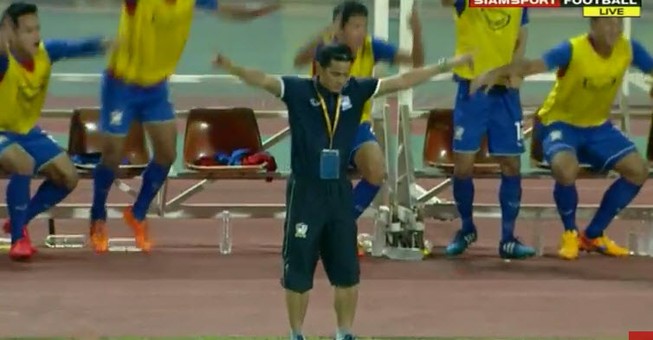 Thái Lan 1-0 Việt Nam: Siêu dự bị giải cứu Kiatisak