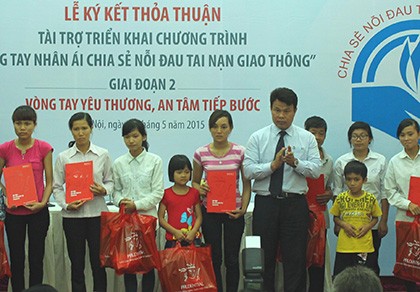 5.000 gia đình nạn nhân tai nạn giao thông sẽ được giúp đỡ
