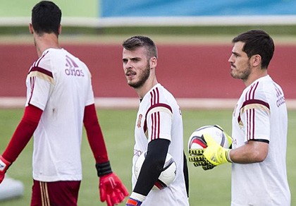 David de Gea chia tay cầu thủ M.U