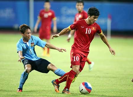 U-23 Việt Nam – U-23 Lào (1-0): Đá chơi, ăn thật