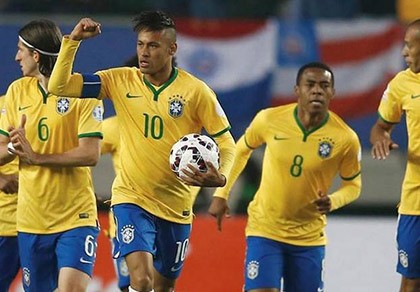 Neymar rực sáng, Brazil thắng chật vật