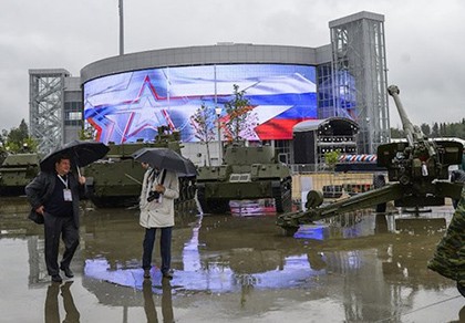 Nga mở cửa “siêu thị đồ quân sự” Army-2015