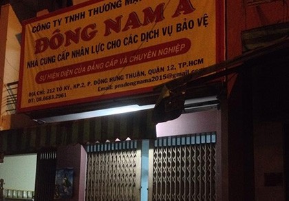 Đi đòi tiền, người xin việc bị bảo vệ hành hung