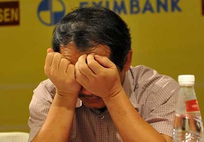 Bầu Đức làm “quan” để làm gì?