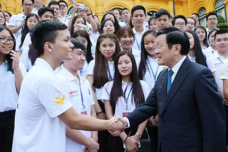 Thanh niên kiều bào là cầu nối Việt Nam với thế giới