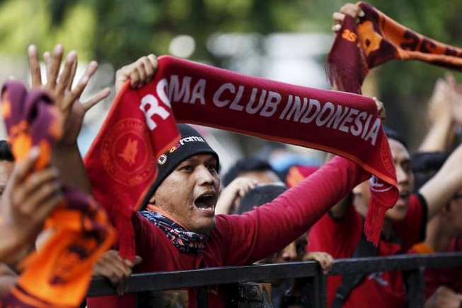 Năm ngôi sao của AS Roma bị Indonesia cấm nhập cảnh