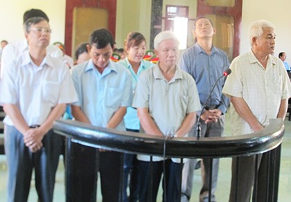Vụ tuồn vốn Nhà nước cho công ty gia đình: Mua bán khống, chuyển tiền thật
