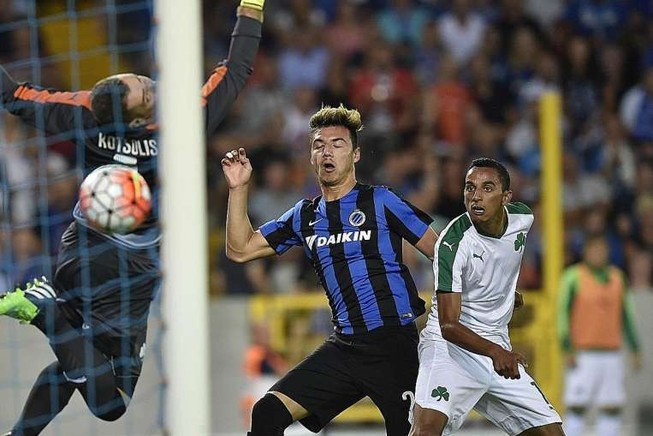 Cầu thủ đá Champions League với M.U từ chối chơi cho tuyển Malaysia