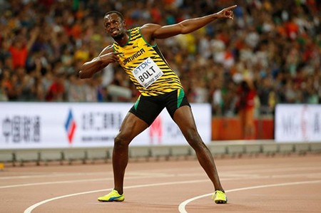 Vượt Gatlin ngoạn mục, ‘tia chớp’ Bolt vô địch thế giới 100m